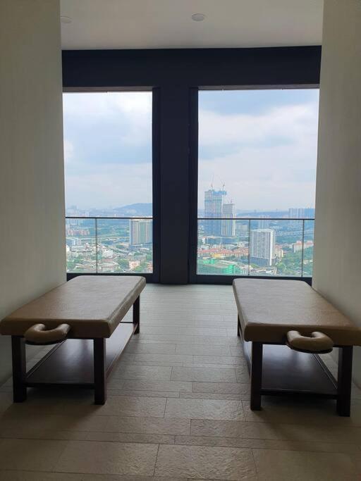 Apartamento Infinity Pool/Lucentia Bbcc,Near Trx, Klcc, Pnb118 Kuala Lumpur Exterior foto